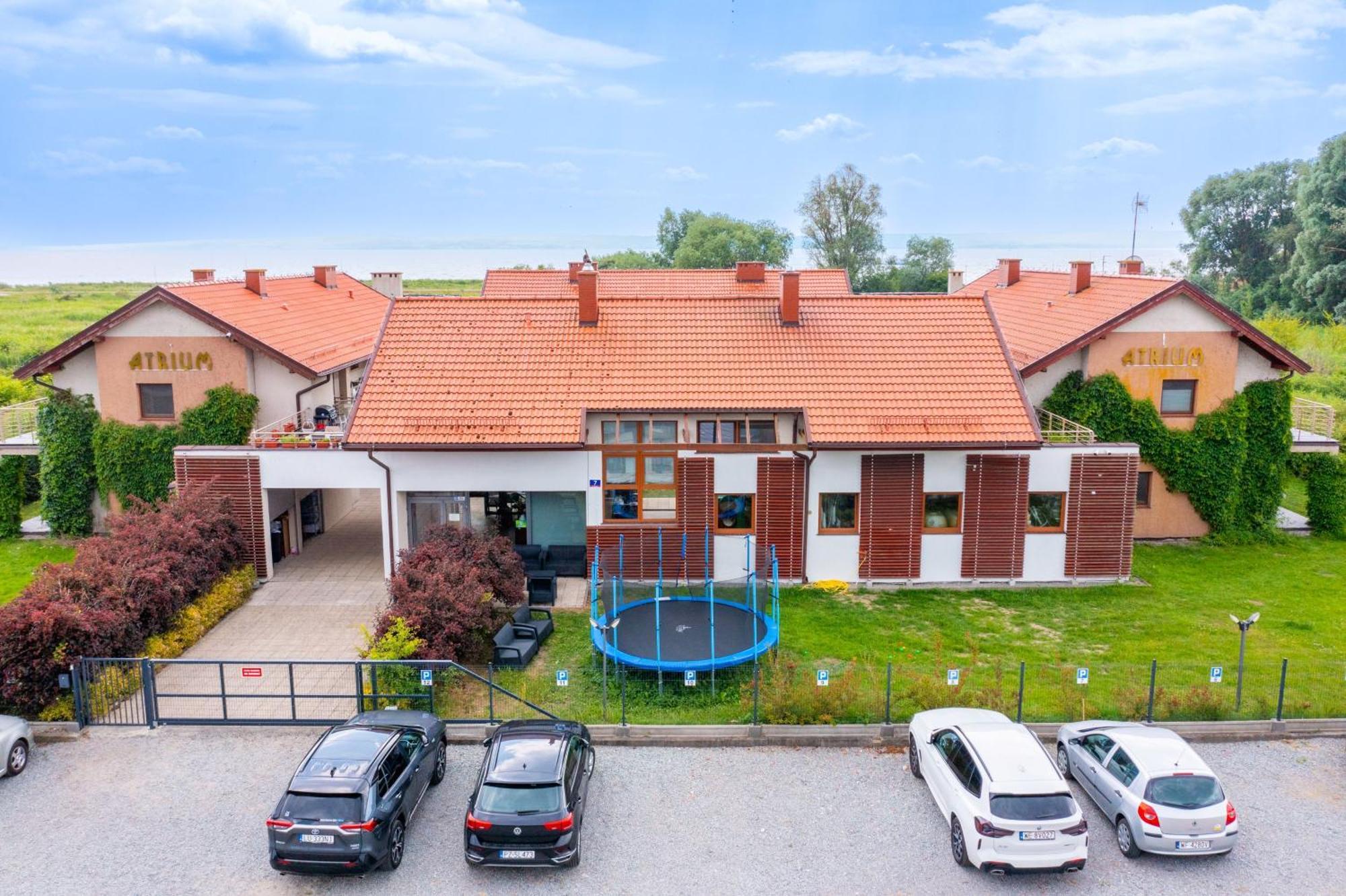 Atrium - Pokoje Studio Krynica Morska Bagian luar foto